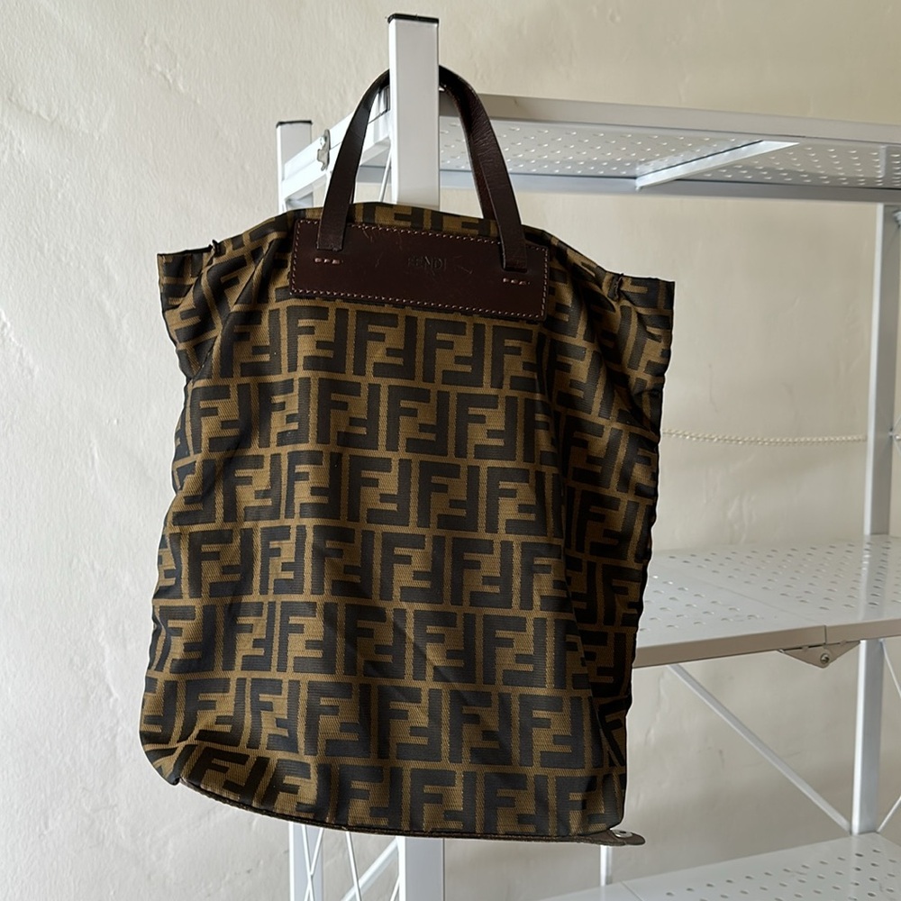 Fendi bag - Picture 2 of 7